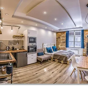 downtown-boutique-suites.inbudapesthotels.com/